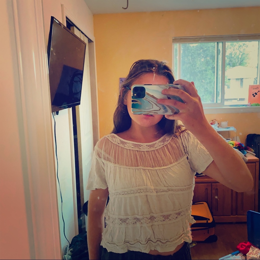 American eagle! White lace top!